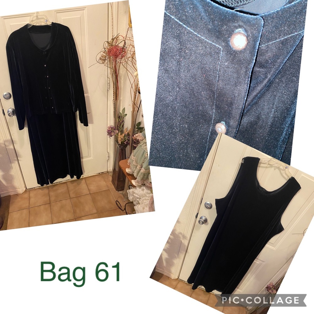 5X Catherine’s Hunter Green Velvetine two piece formal suit